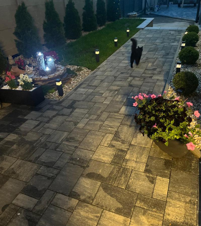 Vila Lemar Wellness & Spa Huncovce 외부 사진