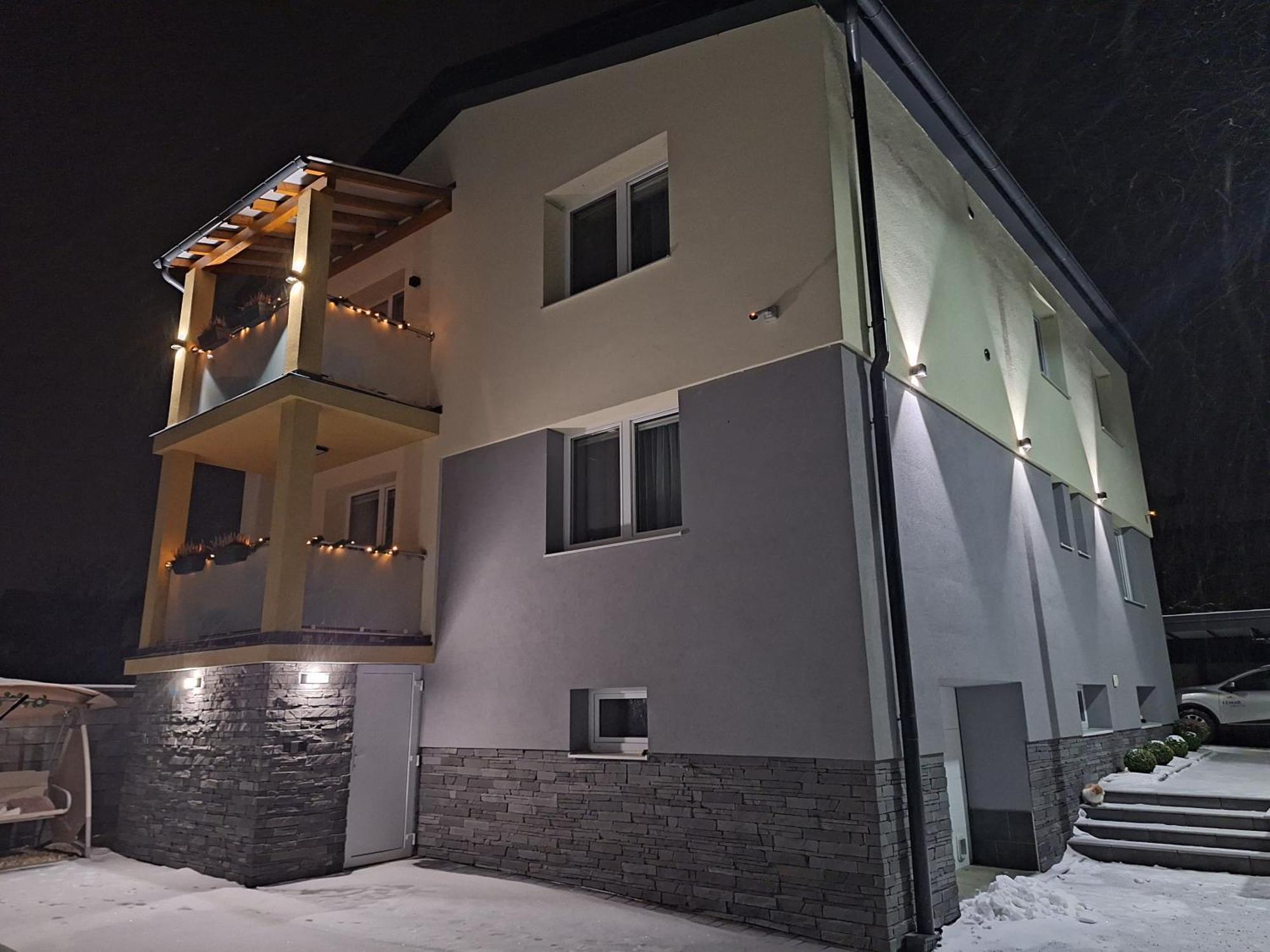 Vila Lemar Wellness & Spa Huncovce 외부 사진